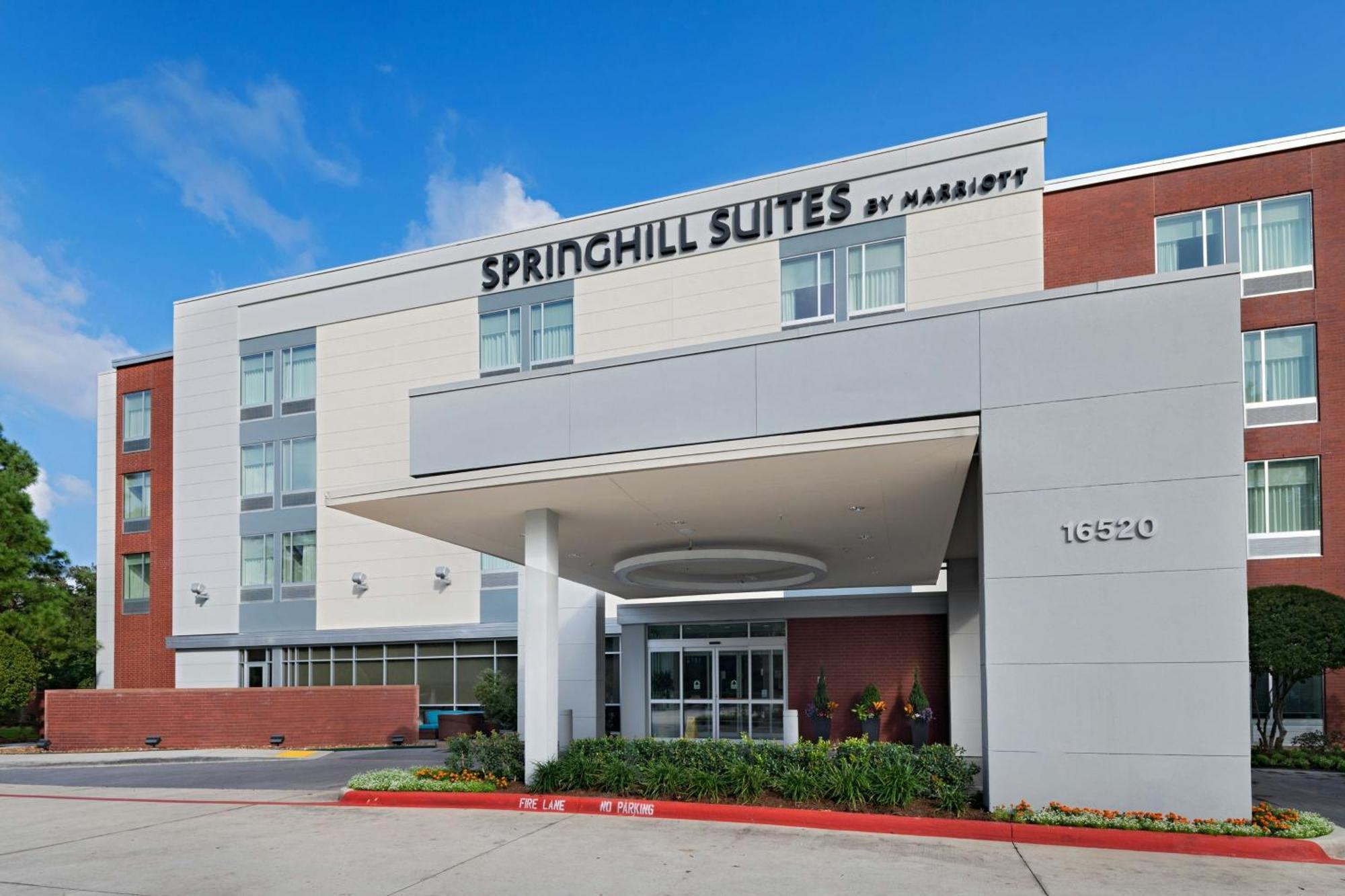 Springhill Suites By Marriott Houston The Woodlands Exterior photo