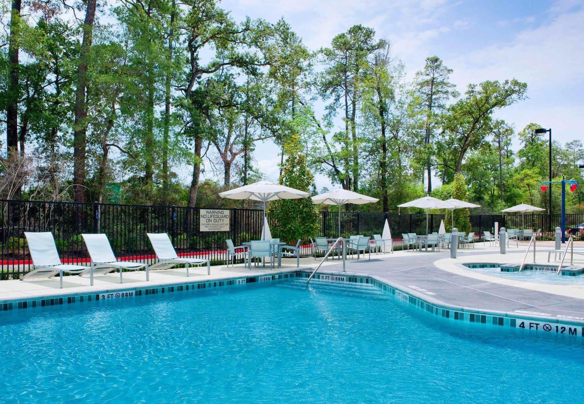Springhill Suites By Marriott Houston The Woodlands Exterior photo